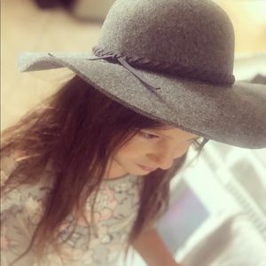 Meet your Posher, Breana